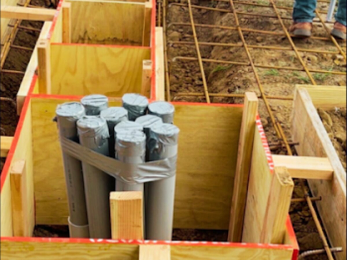 EL.P concrete preparation and reinforcing work